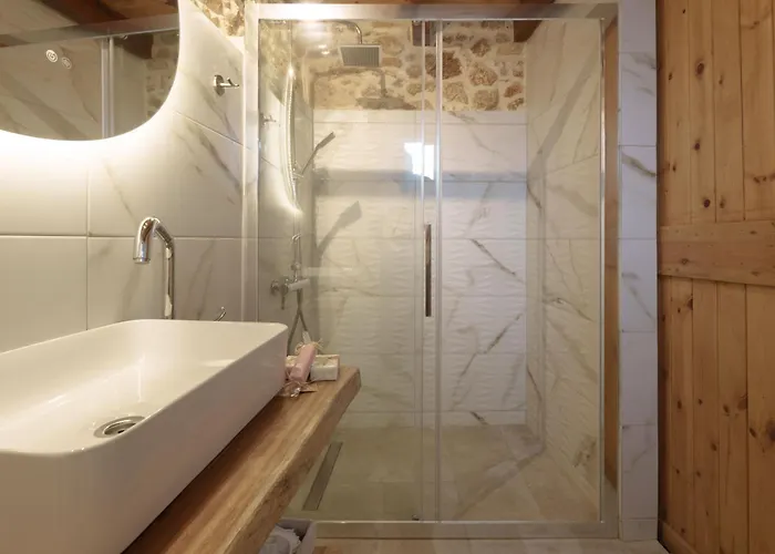 Lithari * Sokrákion