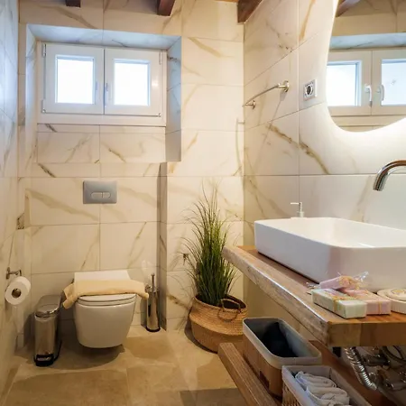 Lithari Apartmán Sokrákion